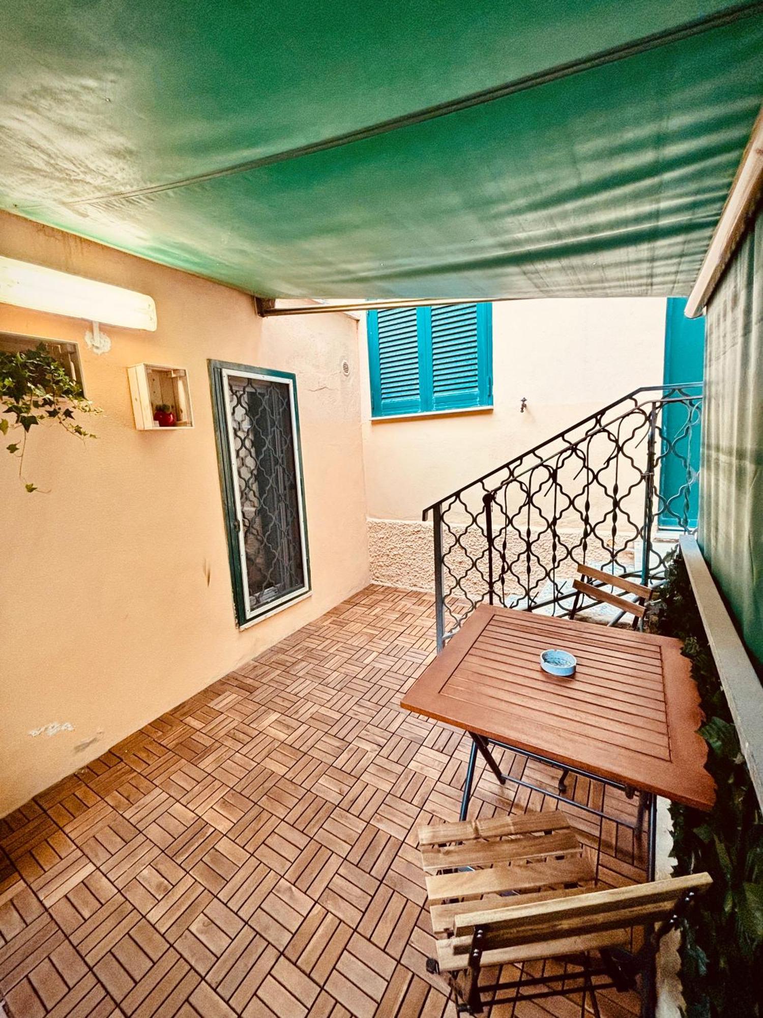 Garden Suite Civitavecchia Extérieur photo