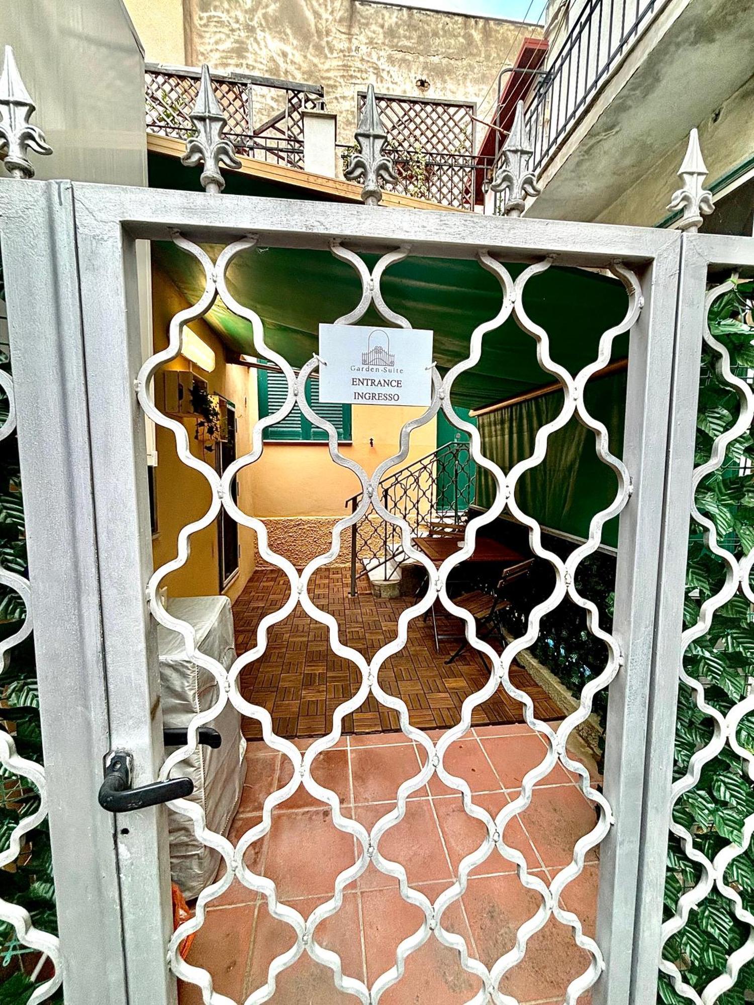 Garden Suite Civitavecchia Extérieur photo
